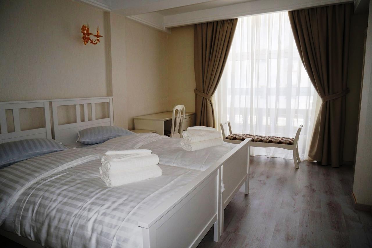 Romantic Boutique Фокшані Екстер'єр фото