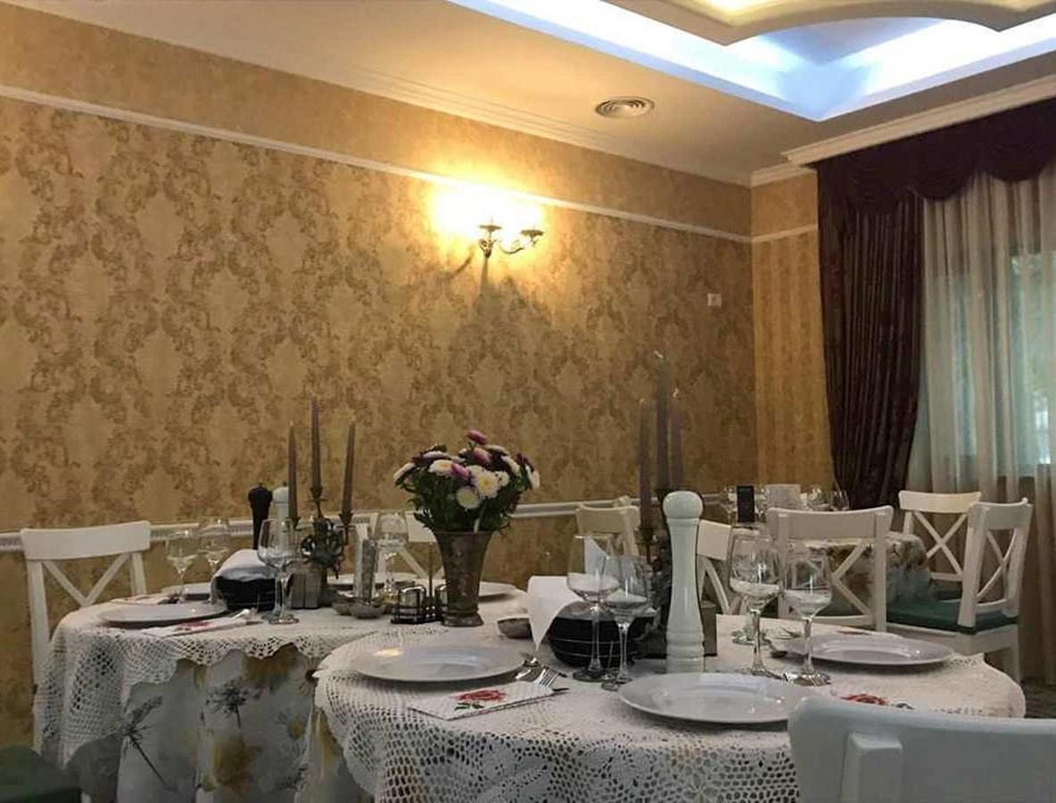 Romantic Boutique Фокшані Екстер'єр фото