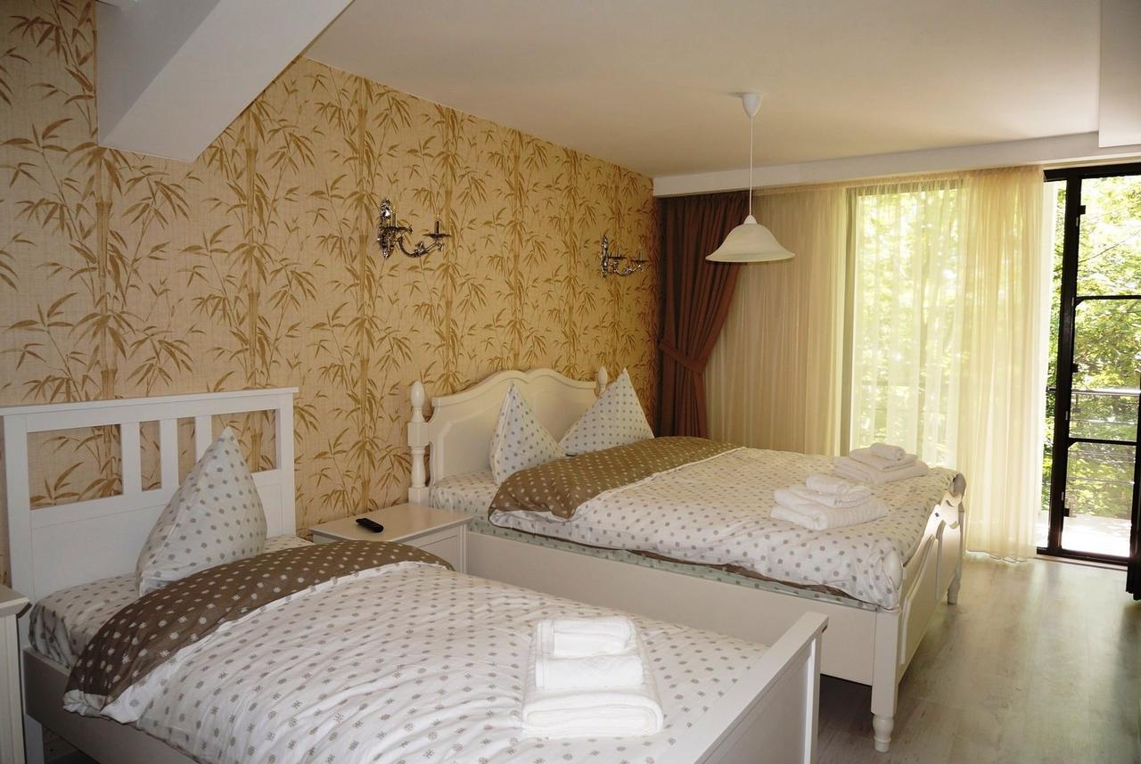 Romantic Boutique Фокшані Екстер'єр фото